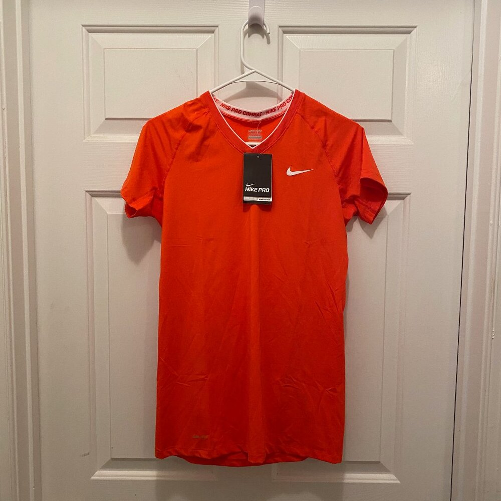 NWT Nike Women's Pro Combat Base Layer V-Neck Dri-Fit Orange White T-Shirt Large